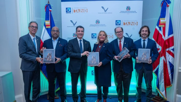 Banco Popular presenta en Londres la obra “Nuestros primeros pobladores” Banco Popular presenta en Londres la obra “Nuestros primeros pobladores”