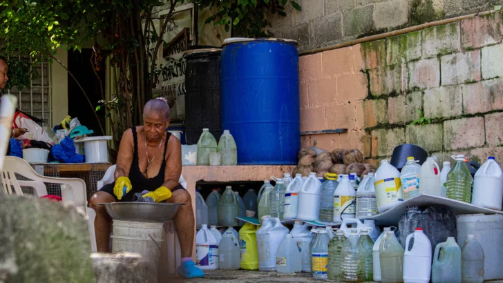 Agua potable y saneamiento, un servicio intermitente que RD no ha superado