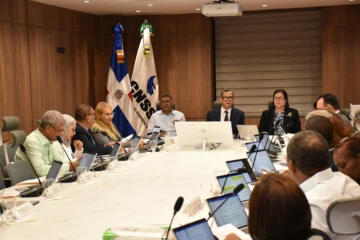 CNSS adapta Contrato Póliza de Discapacidad y Sobrevivencia a la sentencia del Tribunal Constitucional CNSS adapta Contrato Póliza de Discapacidad y Sobrevivencia a la sentencia del Tribunal Constitucional