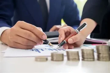 La inquisición contra los colectores de deudas