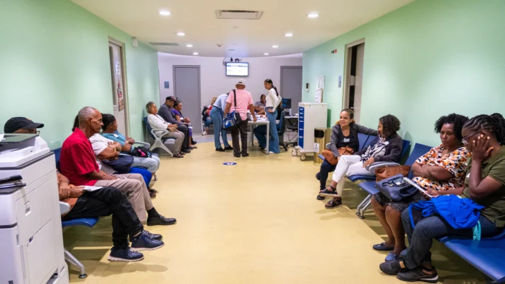 Cedimat realiza jornada gratuita de medicina general