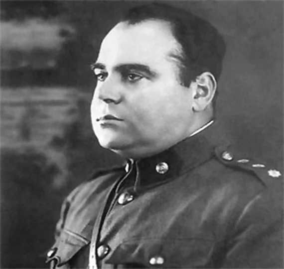 El-filosofo-argentino-Francisco-Romero-era-militar-y-tenia-en-muy-alta-estima-a-Pedro-Henriquez-Urena