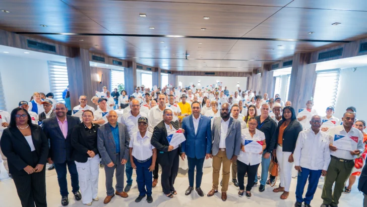 Liga Municipal Dominicana gradúa alcaldes pedáneos