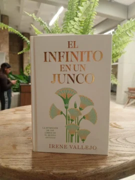 Irene Vallejo: entre libros y lecturas
