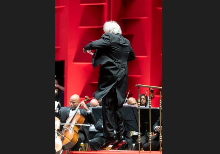 José Antonio Molina conduce un final de temporada memorable entre tradición y virtuosismo 