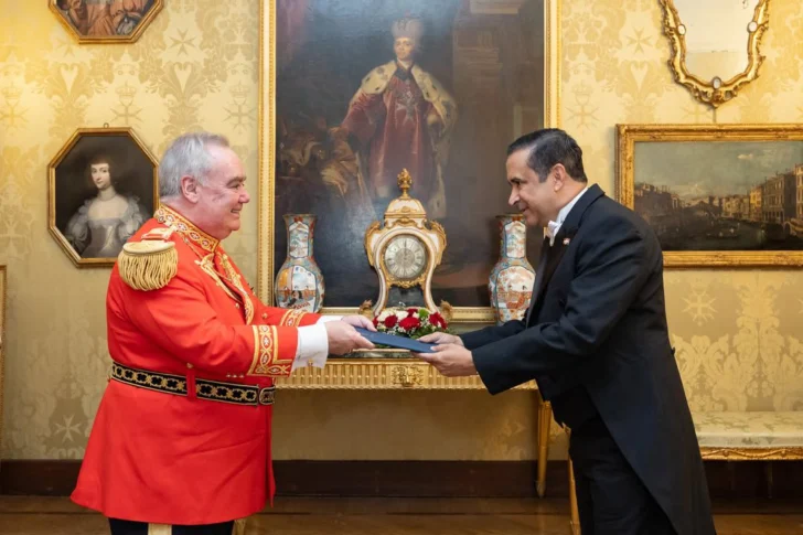 Embajador Víctor Suárez Díaz presenta cartas credenciales ante la Soberana Orden de Malta