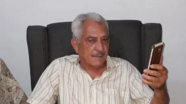 Renuncia dirigente de Alianza País