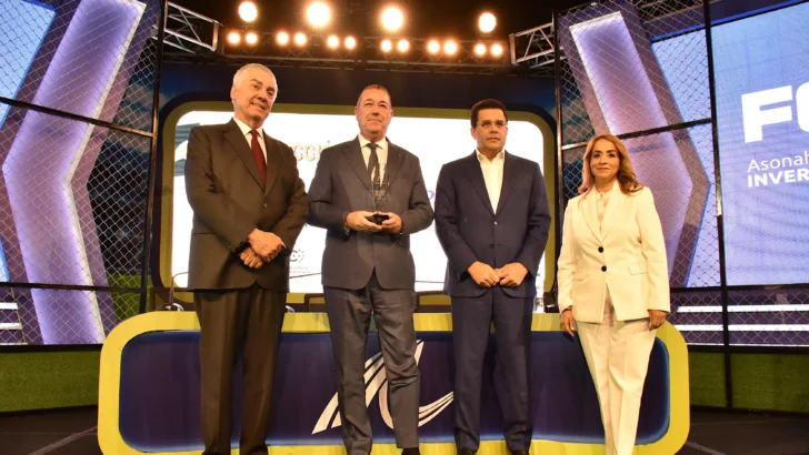 Popular recibe el reconocimiento “Transacción del Año” Popular recibe el reconocimiento “Transacción del Año”