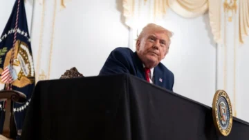 VenezuelaHoy: Trump amenaza con iniciar muy pronto ataques terrestres contra narcos en Venezuela VenezuelaHoy: Trump amenaza con iniciar muy pronto ataques terrestres contra narcos en Venezuela