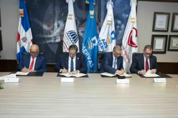 Banreservas y ARS Reserva renuevan acuerdo con Ministerio de Salud y el Hemocentro Nacional Banreservas y ARS Reserva renuevan acuerdo con Ministerio de Salud y el Hemocentro Nacional