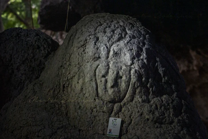  Vestigios ancestrales que revelan la presencia de los primeros pobladores en las entrañas de la isla. (Foto: Martín Rodríguez).