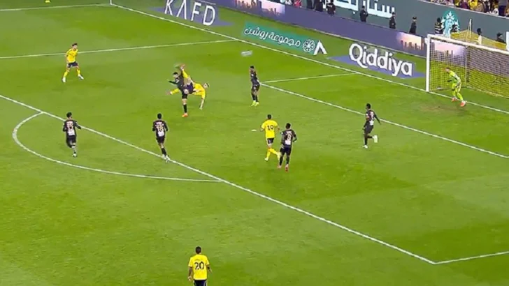 Cristiano Ronaldo deleita con sensacional golazo de chilena