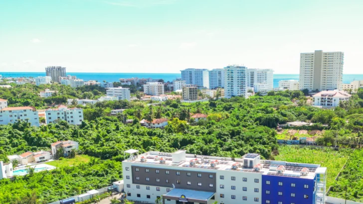 Grupo De Valle anuncia su cuarto hotel desarrollado en menos de 36 meses: El primer Days Inn by Wyndham en RD