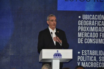 Abinader promoverá en California a RD como destino estratégico de semiconductores