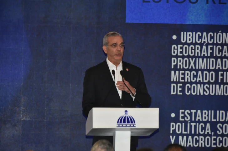 Abinader promoverá en California a RD como destino estratégico de semiconductores