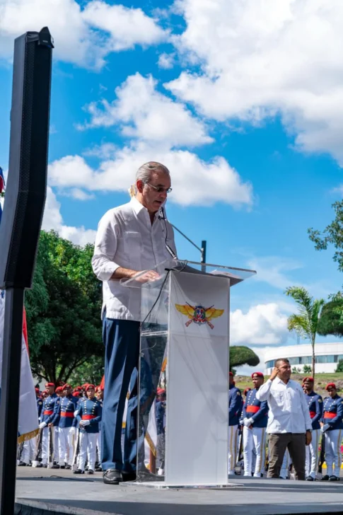  Presidente Luis Abinader.