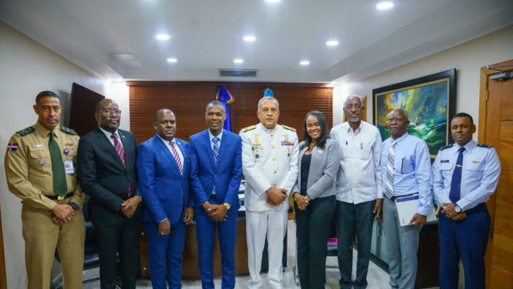 Director de Migración anuncia continuidad de operativos tras reunión con funcionarios haitianos