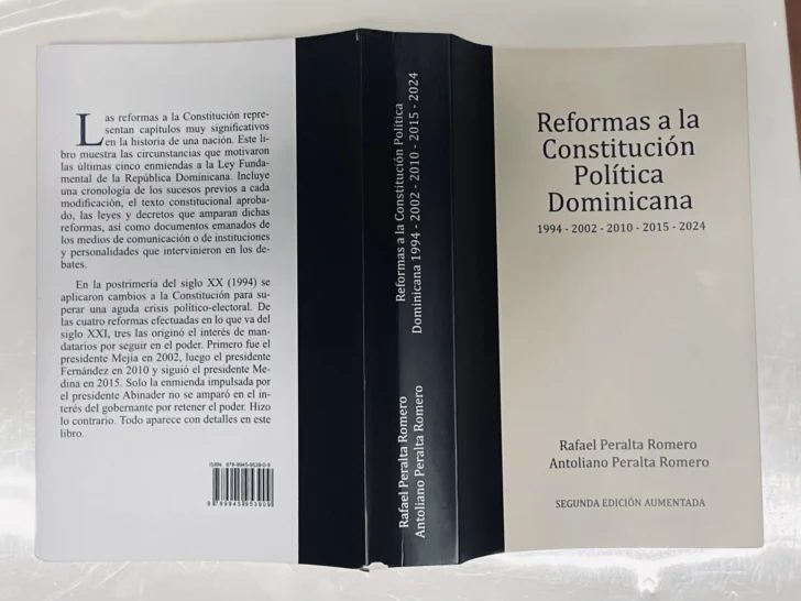 'Reformas a la Constitución Política Dominicana', de los hermanos Peralta Romero 'Reformas a la Constitución Política Dominicana', de los hermanos Peralta Romero