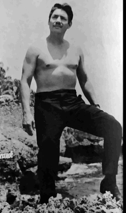 Javier Solís. Javier Solís.