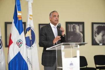 Joel Santos proyecta US$ 500 millones en ingresos mineros y avanza en exploración de recursos energéticos Joel Santos proyecta US$ 500 millones en ingresos mineros y avanza en exploración de recursos energéticos