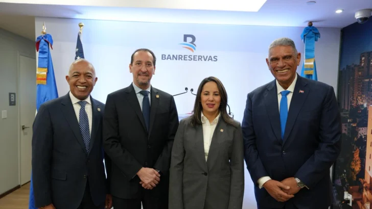 Banreservas gestiona más de RD$ 3,143 millones en préstamos hipotecarios en sus oficinas en el exterior