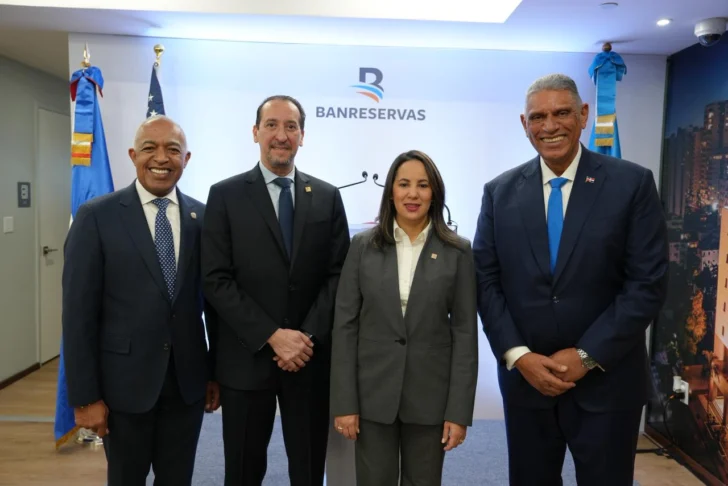 Banreservas gestiona más de RD$ 3,143 millones en préstamos hipotecarios en sus oficinas en el exterior