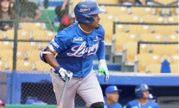 Licey vence al Escogido, Toros a Estrellas y Águilas remontan ante Gigantes Licey vence al Escogido, Toros a Estrellas y Águilas remontan ante Gigantes