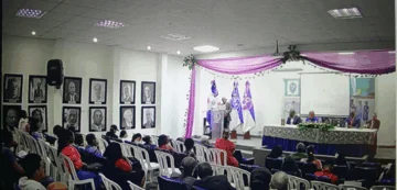 El escritor Enegildo Peña presentó sus dos obras más recientes en Santo Domingo