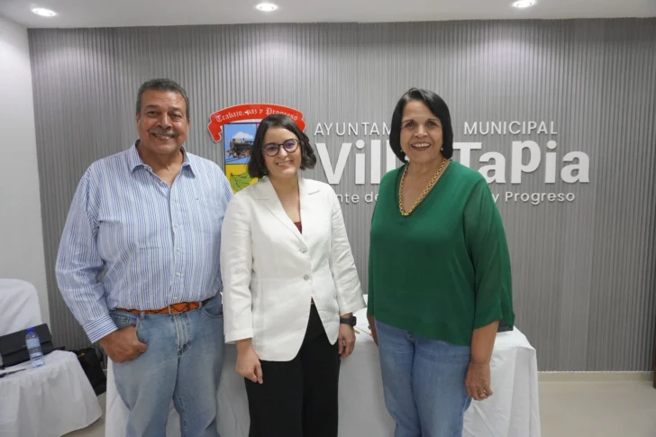  Manolo Tavárez Mirabal, Yinett Santelises y Minou Tavárez Mirabal