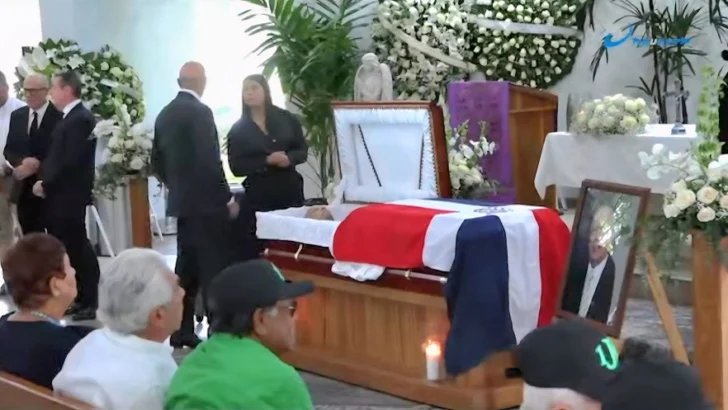 Políticos y empresarios acompañaron a familiares de Marcelo Bermúdez en su despedida