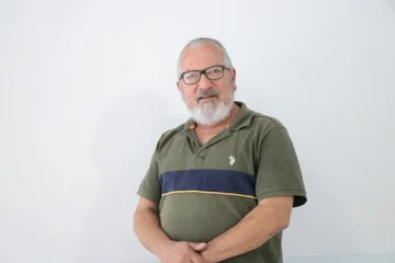 El poder embelesa, pero tampoco así