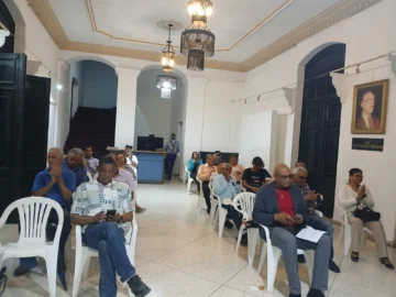 'Monólogos de multitud', de José Adolfo Pichardo