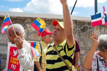 Organizaciones exigen al Gobierno rechazar presencia militar estadounidense en el Caribe y Venezuela Organizaciones exigen al Gobierno rechazar presencia militar estadounidense en el Caribe y Venezuela