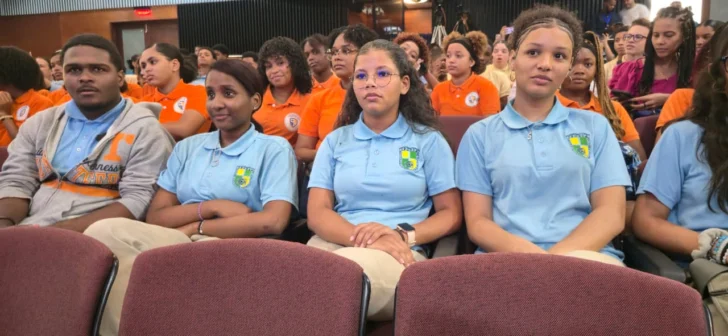 XII Congreso Internacional de Artes Visuales: Arte, Tecnología e Innovación en la República Dominicana XII Congreso Internacional de Artes Visuales: Arte, Tecnología e Innovación en la República Dominicana