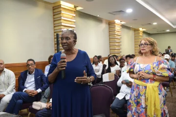 Proponen plan masivo de reasentamiento de la población más vulnerable del país