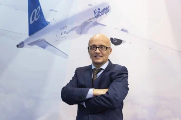 Air Europa nombra a Richard Clark nuevo director ejecutivo para liderar su expansión internacional Air Europa nombra a Richard Clark nuevo director ejecutivo para liderar su expansión internacional