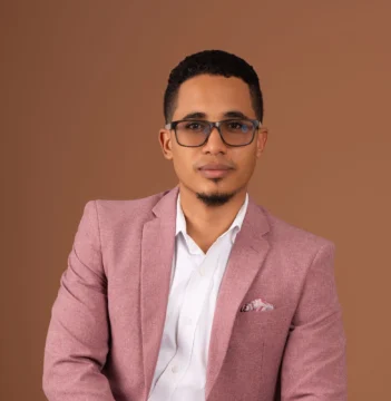 Irene Vallejo y José Mármol: crónica de un encuentro luminoso Irene Vallejo y José Mármol: crónica de un encuentro luminoso