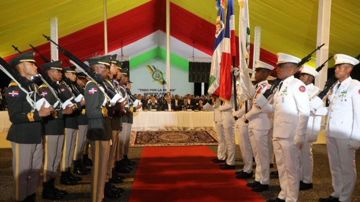 Ejército celebra 181 aniversario con campaña especial y graduación de 50 cadetes 