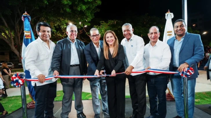 ISM inaugura circuito de gimnasios al aire libre en Santo Domingo ISM inaugura circuito de gimnasios al aire libre en Santo Domingo