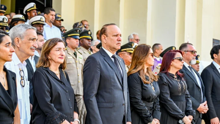 Alcalde Rodríguez rinde tributo a su tío héroe de la democracia