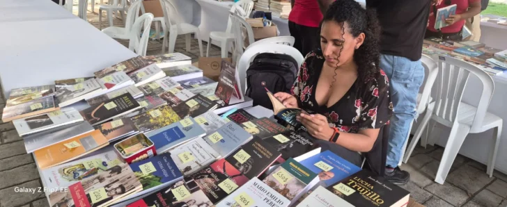 Lo no visible de la XII Feria del Libro de Historia AGN: patronato, libros cruciales y  donación documental