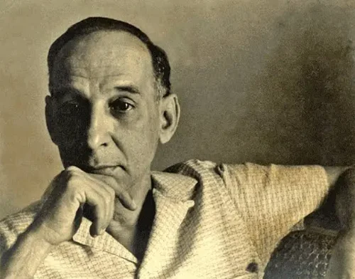  Virgilio Pinera, dramaturgo cubano, autor de Dos viejos pánicos..