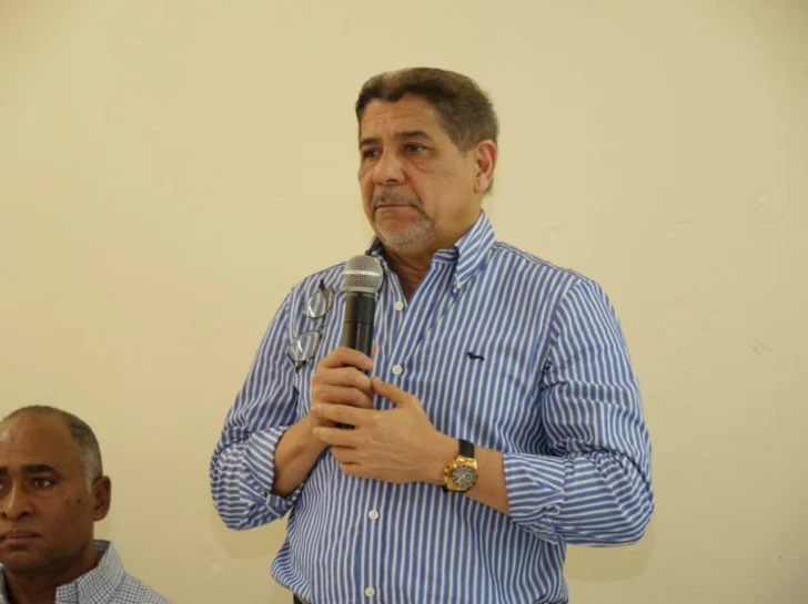 Ministro de Agricultura recomienda sembrar productos de ciclo corto