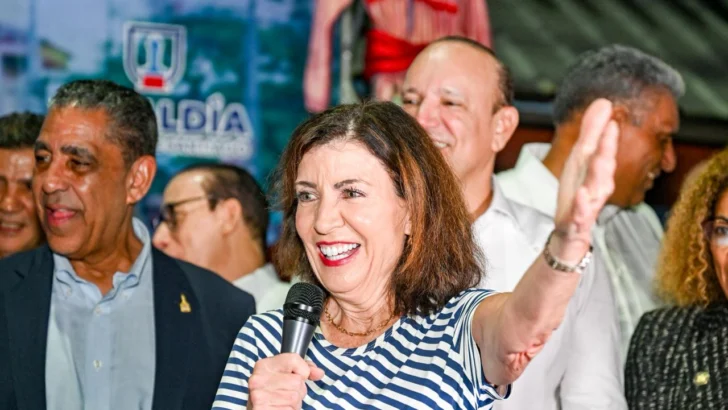 Gobernadora de Nueva York cumple agenda de actividades en Santiago Gobernadora de Nueva York cumple agenda de actividades en Santiago