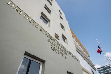 Isfodosu anuncia la apertura de su primer doctorado en Ciencias de la Educación Isfodosu anuncia la apertura de su primer doctorado en Ciencias de la Educación