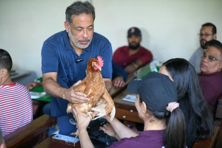 Sanut destaca pilares esenciales para el éxito avícola
