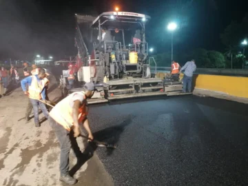 Cierran esta noche tramo de la vía que comunica Santo Domingo con Santiago y todo el Cibao Cierran esta noche tramo de la vía que comunica Santo Domingo con Santiago y todo el Cibao