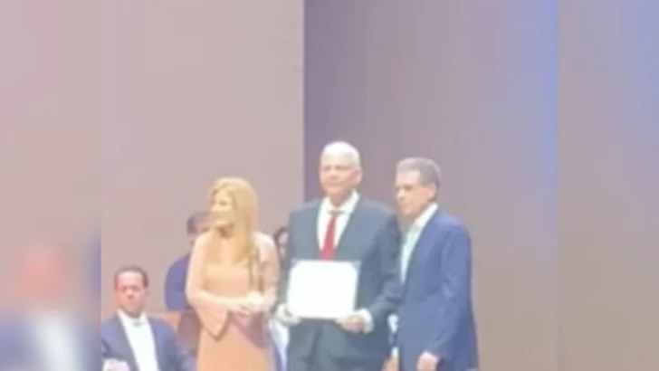 La noche en que honramos a un maestro de la medicina 