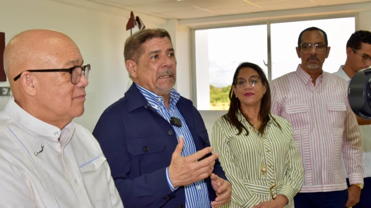 Agricultura inicia cosecha de uvas de mesa en San Juan