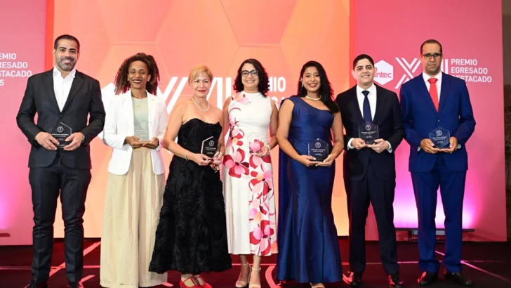 Intec otorga Premio Egresado Destacado a siete profesionales de amplia trayectoria Intec otorga Premio Egresado Destacado a siete profesionales de amplia trayectoria